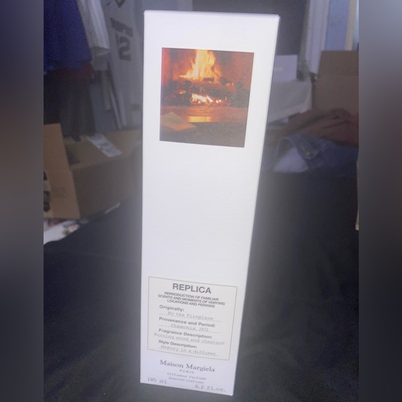 NEW - Maison Margiela REPLICA' By The Fireplace Diffuser (Sealed In Box) - Picture 9 of 16